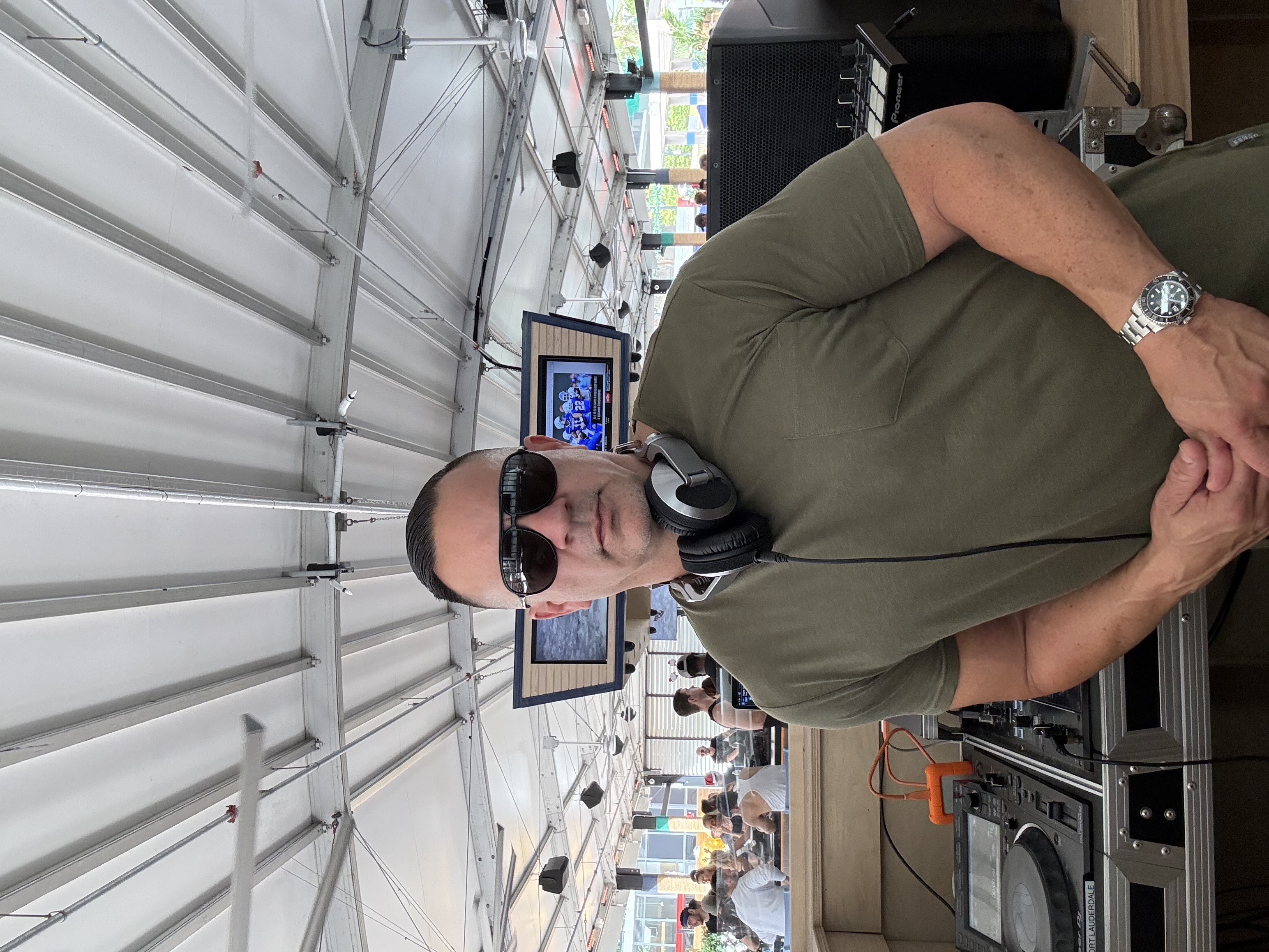 Professional DJ